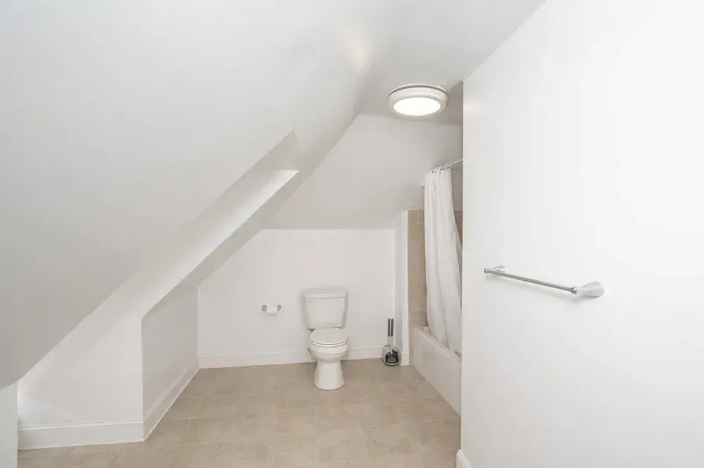 Suites on Main 3