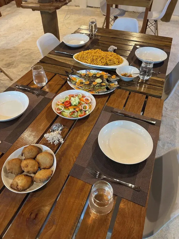 Dive and Sleep - All Inclusive Diving Guesthouse - 3 Dives per day