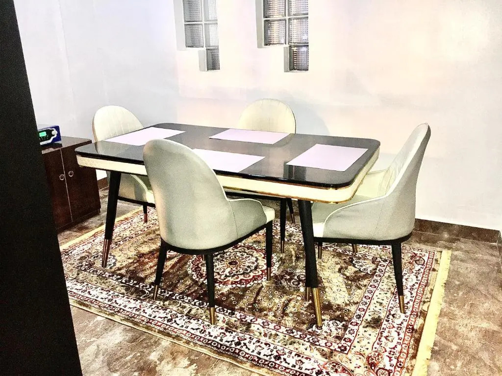 De-Omega Homes - Serviced Apartment Jahi, Abuja
