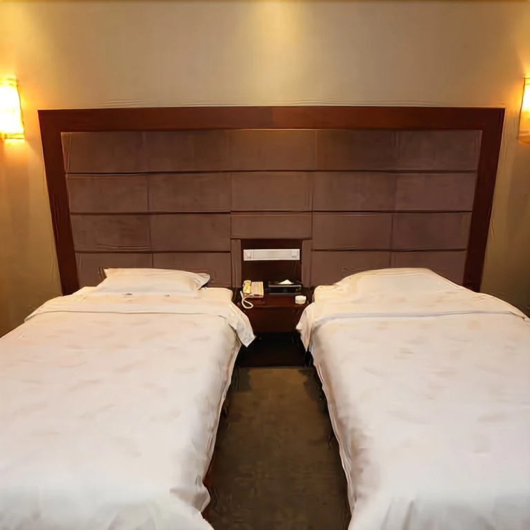 Longjinjia Hotel