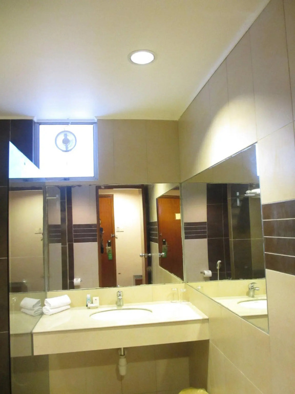 Sanbay Hotel