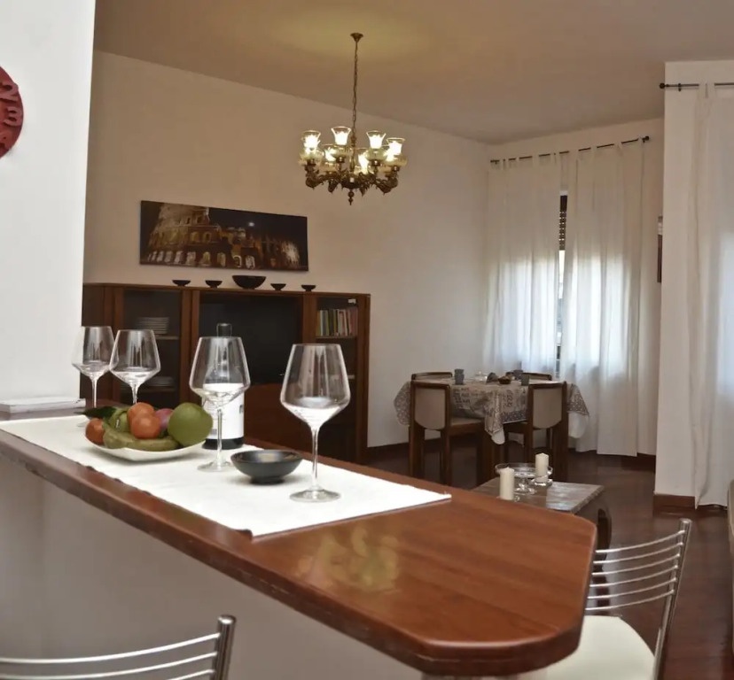 House & The City - Vatican Apartments
