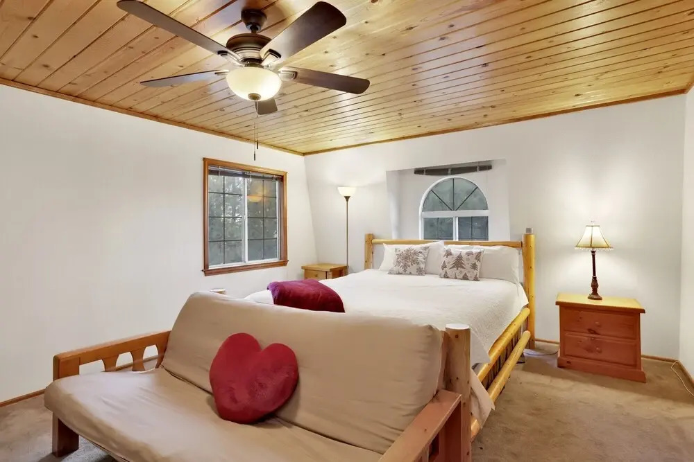 2184-malaburro Inn 2 Bedroom Home by RedAwning