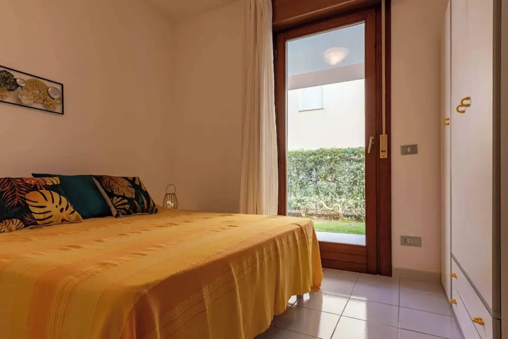 Cozy Apartment Close to the Sea-beahost