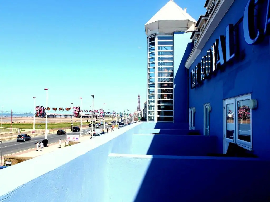 Royal Carlton Hotel