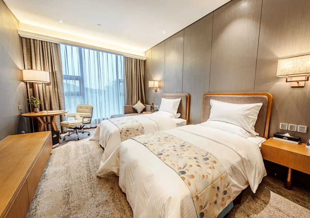 Days Hotel Guangzhou Yijiang