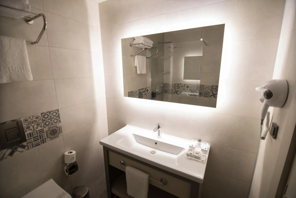 Dovv Hotel Busıness