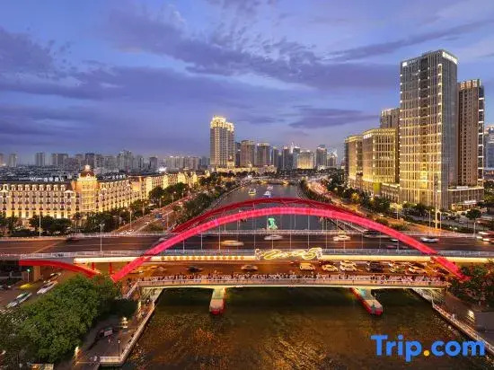 UrCove Tianjin Eye