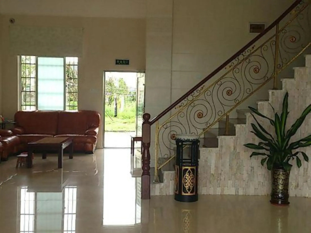 Riyuehe Hostel
