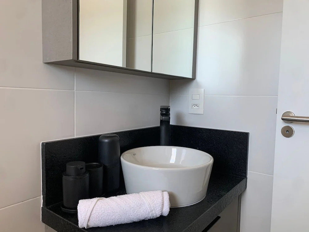 Fully Equipped Apartments 220 m From the Beach in Jurerê Rtys