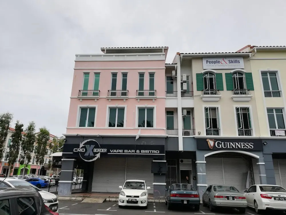 Villa Dadap Miri