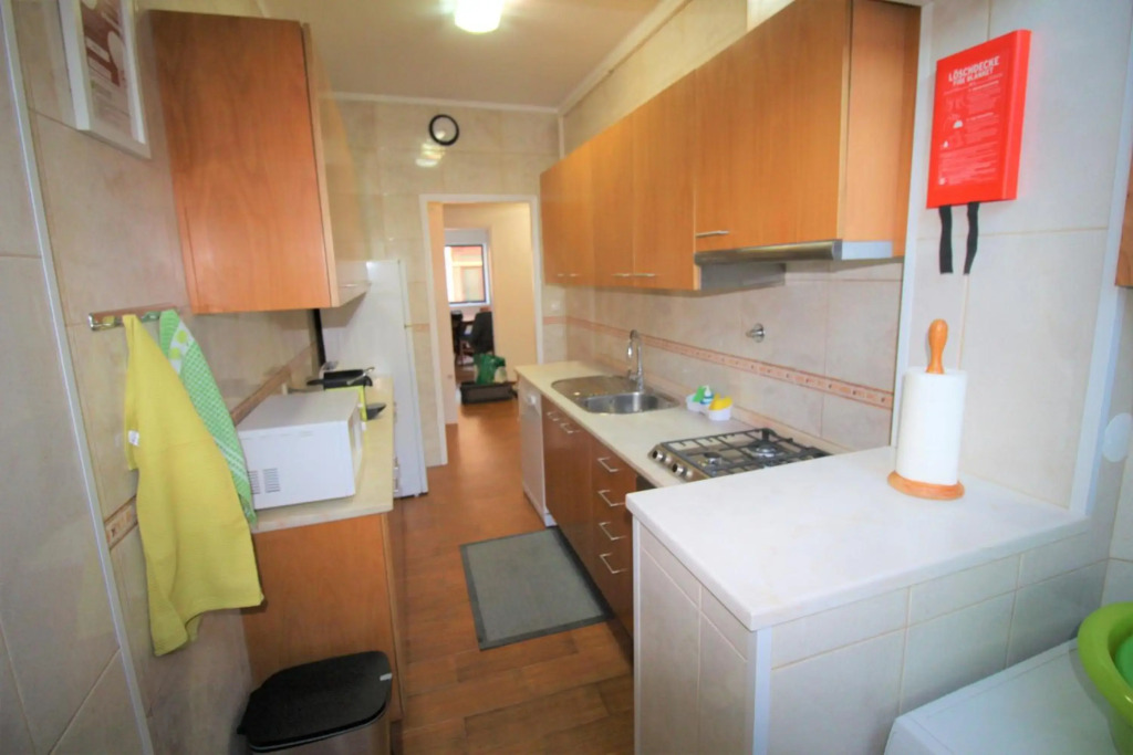 Quiet and Central Apartment