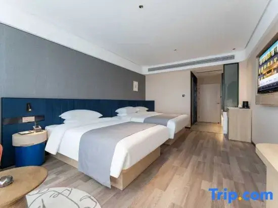 LanOuShangPin Hotel (Baoji Long County Guanshan Avenue)