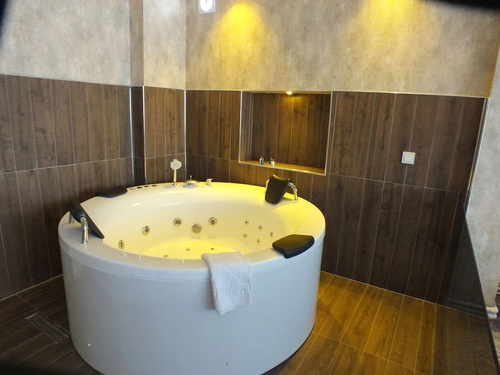 ÇANKAYA SUIT HOTEL