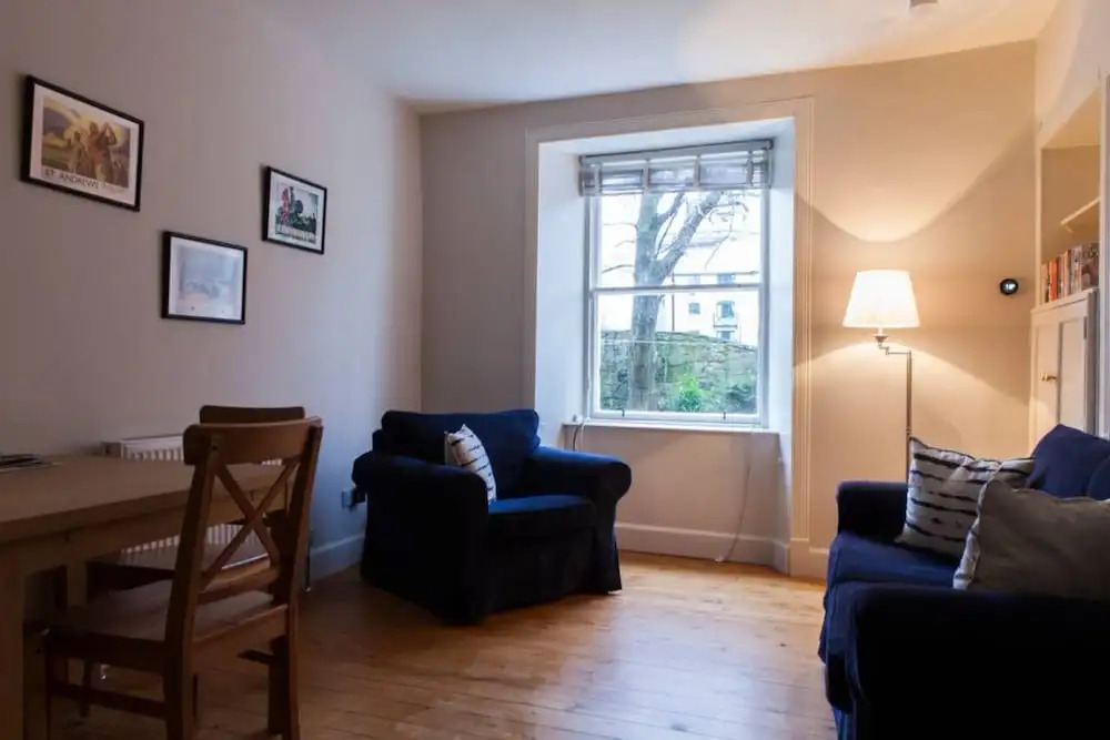 1 Bedroom Apartment Near New Town