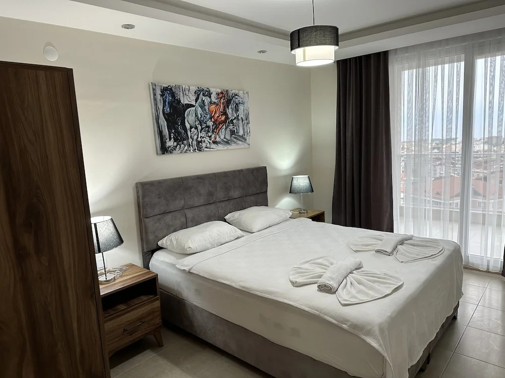 Almaris Resort