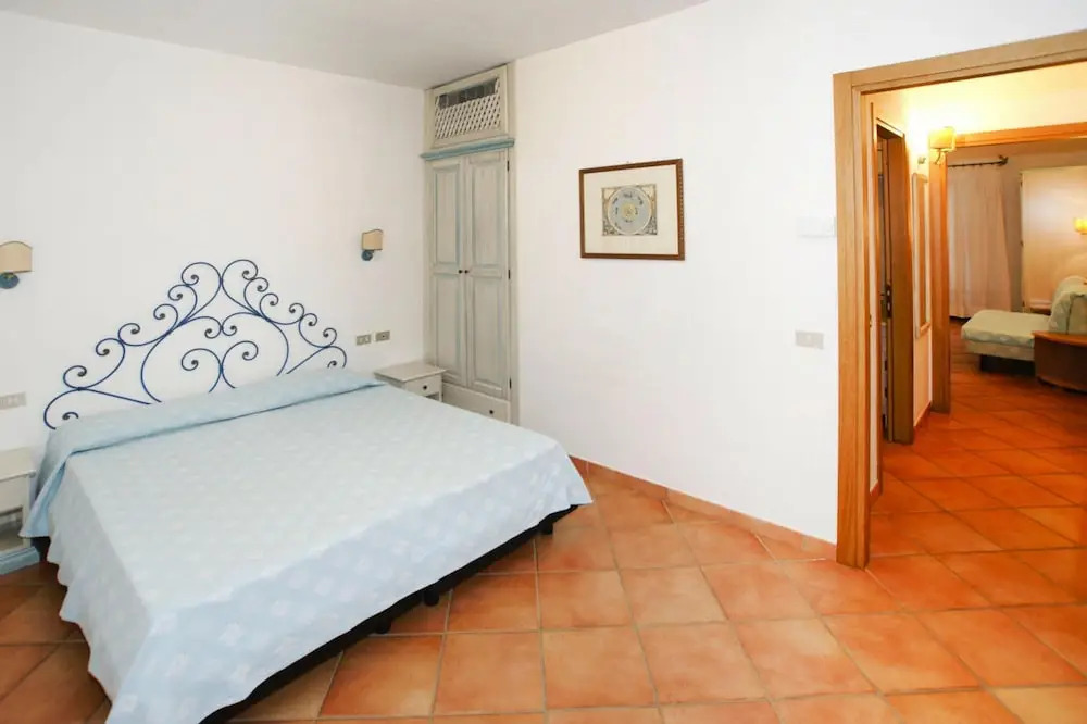 Apartment in Holiday Complex Only 100 m From the Beach
