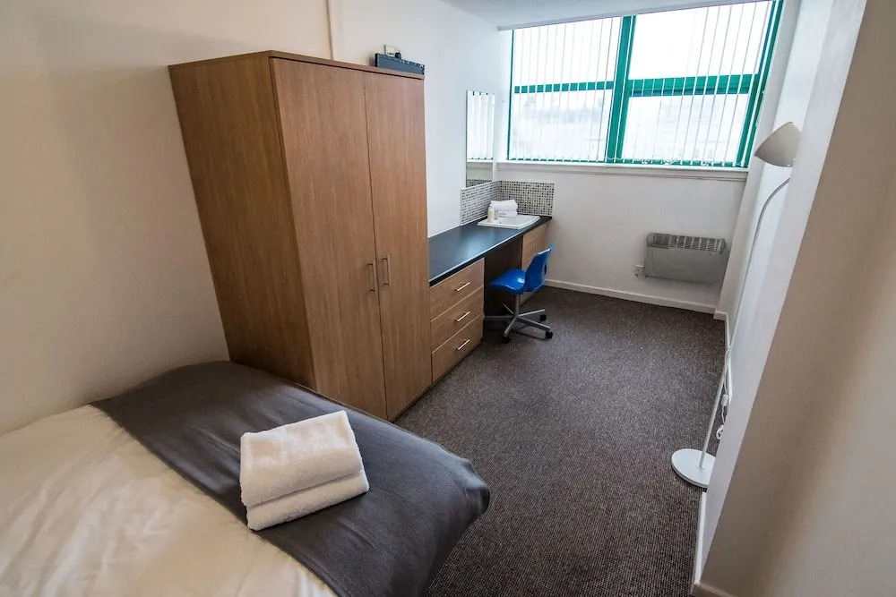 Gildart Street X One Rooms - Hostel