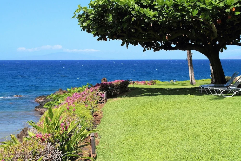 Makena Surf Resort #b-304 by Ali'i Resorts