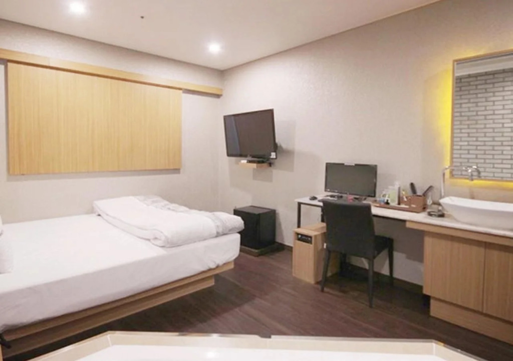 Nampo Comma Hotel