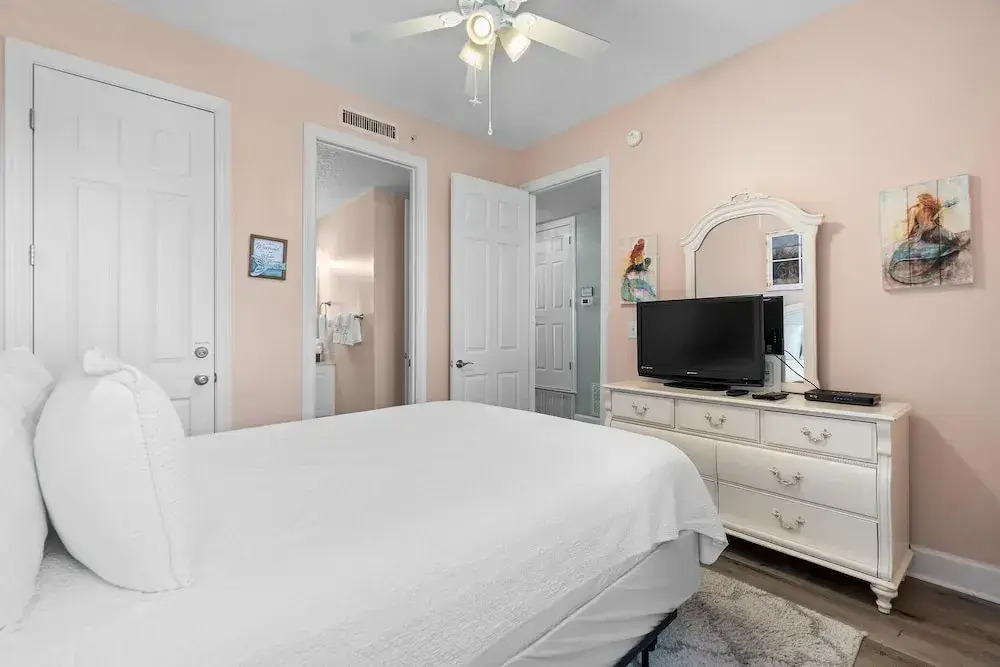 Regency Isle Penthouse 1202