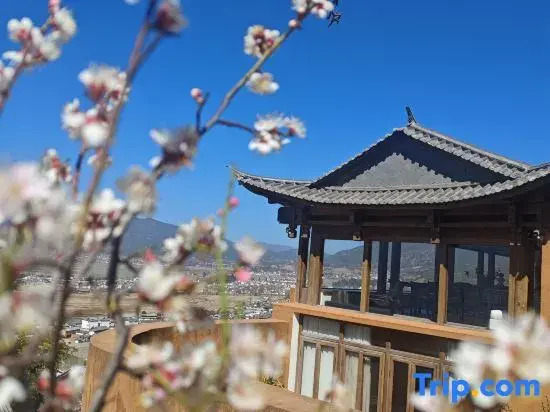 Shaxi Ancient Town Powushi Homestay