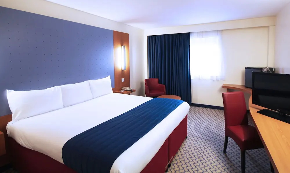 Ramada London North M1