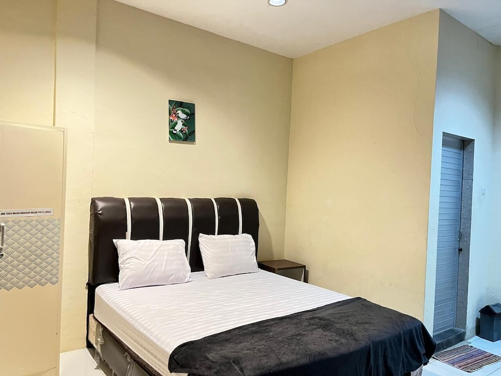 OYO 94897 Hotel Palapa