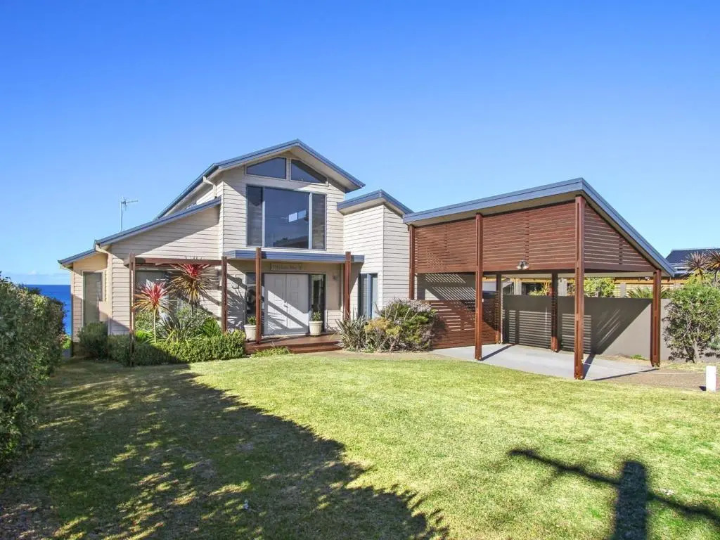 South Pacific Crescent 75, Ulladulla