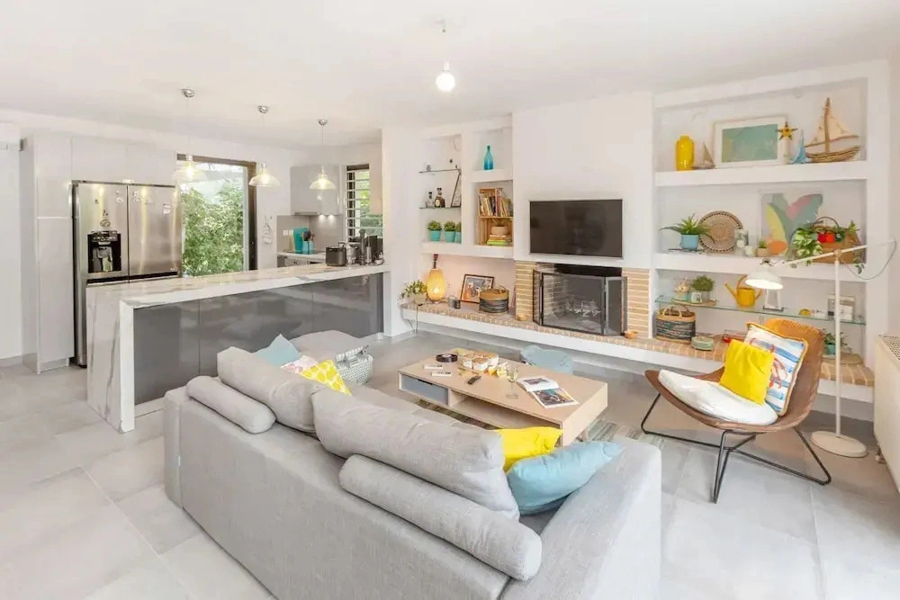 Private Garden Duplex in Voula by GHH
