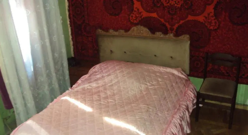 Хостел Элл