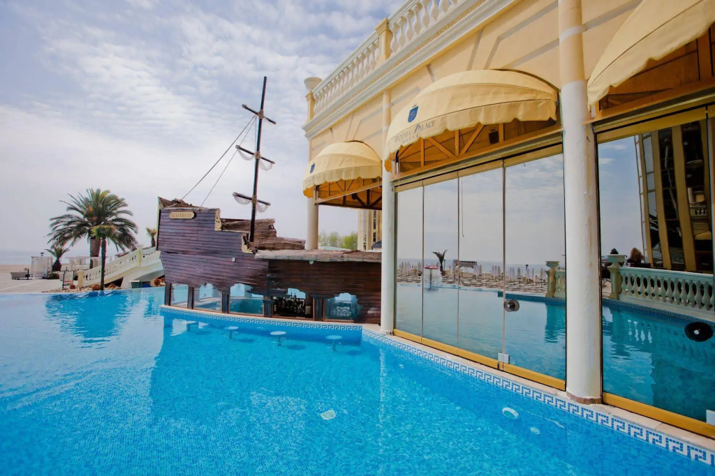 Imperial Palace Hotel