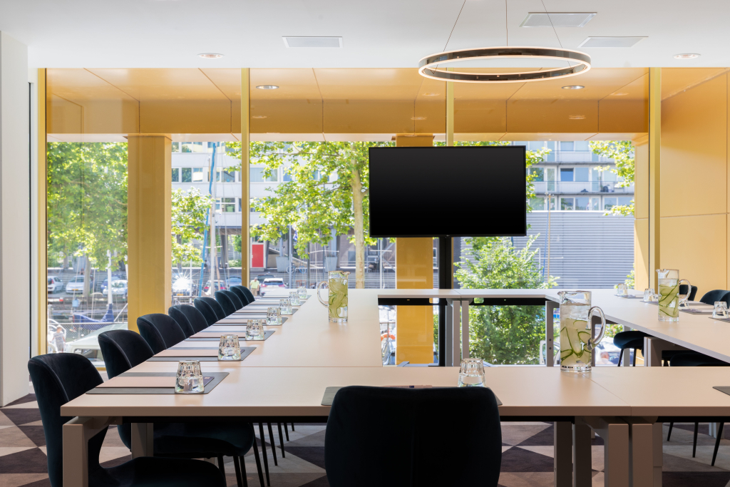 Holiday Inn Express Amsterdam - North Riverside by IHG