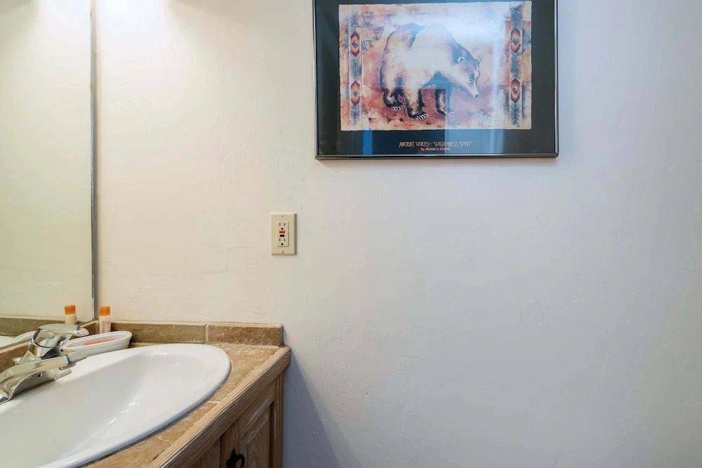 Double Diamond 23 2 Bedroom Condo