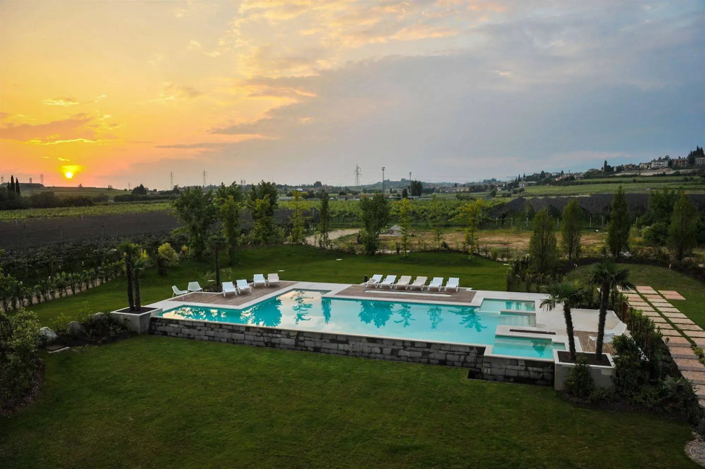 Belvivere Suites