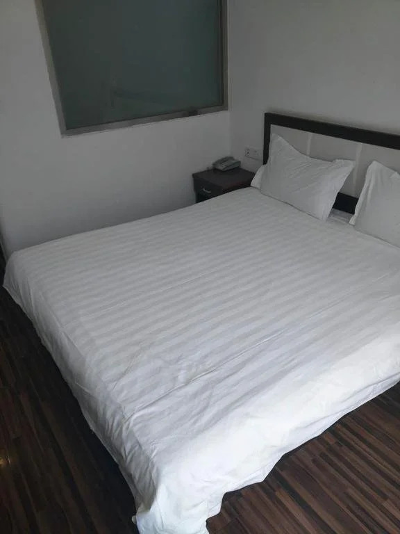 Dongchuan Hotel