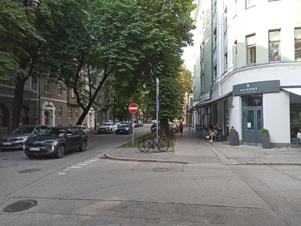 V311 Apartment