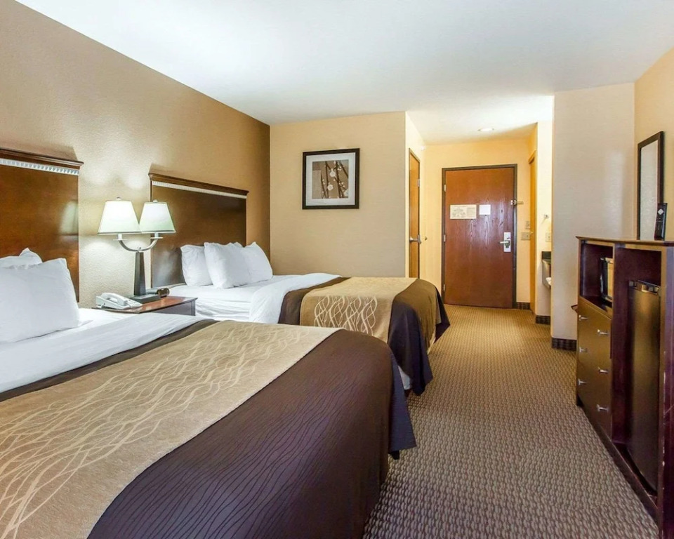 Comfort Inn & Suites
