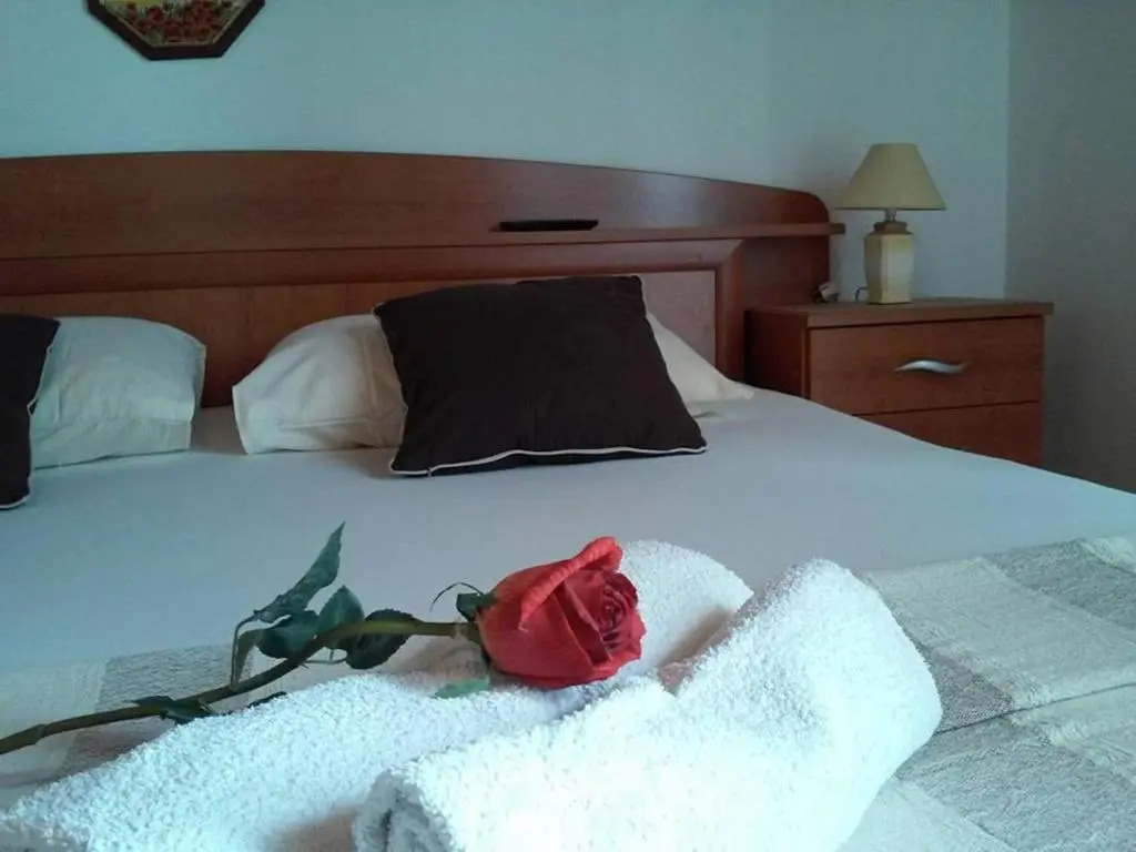 Apartments Rose Loboja