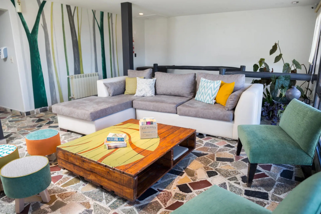 Los Troncos Boutique