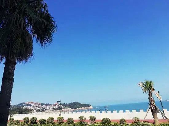 Dolphin Bay Hotel, Weizhou Island