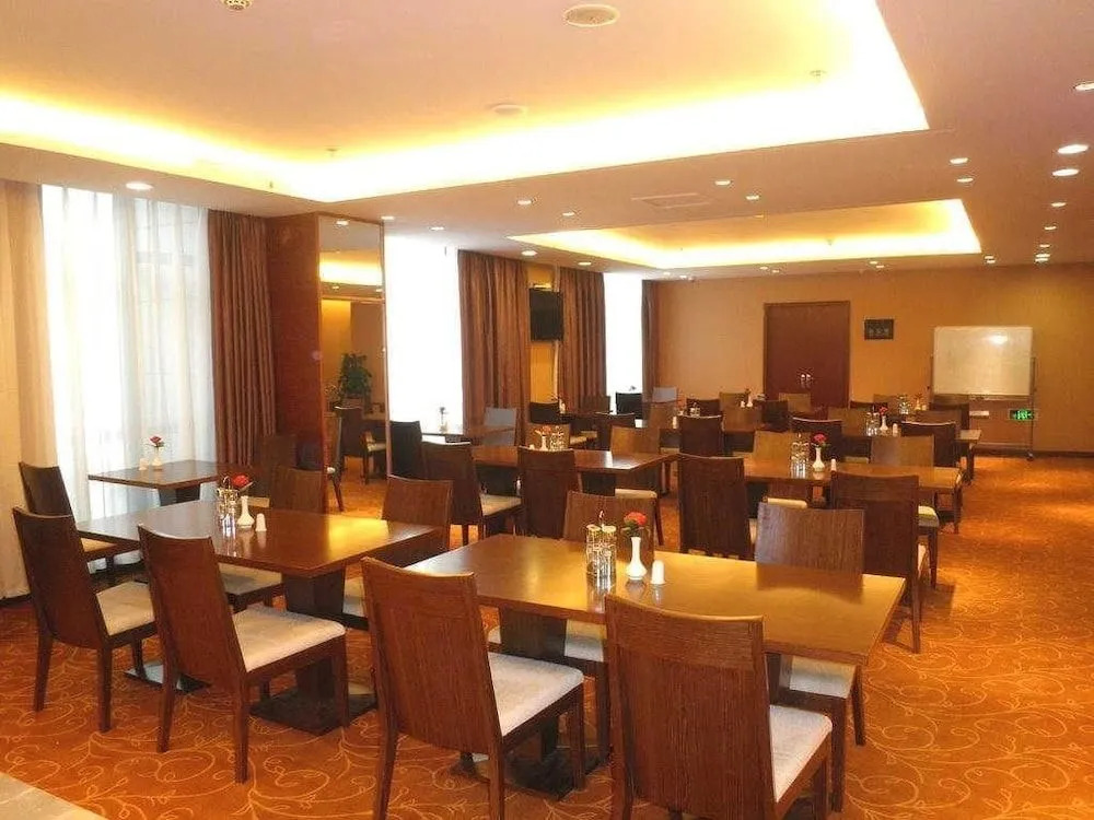 Metropolo Wuhan Economic Development Wanda Hotel