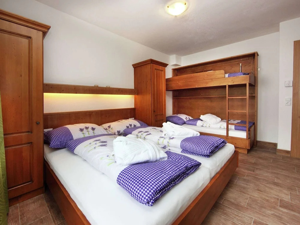 Cozy Holiday Home with Infrared Sauna in Salzburg