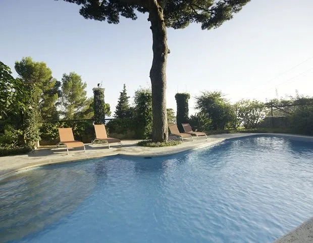 Villa Lennox