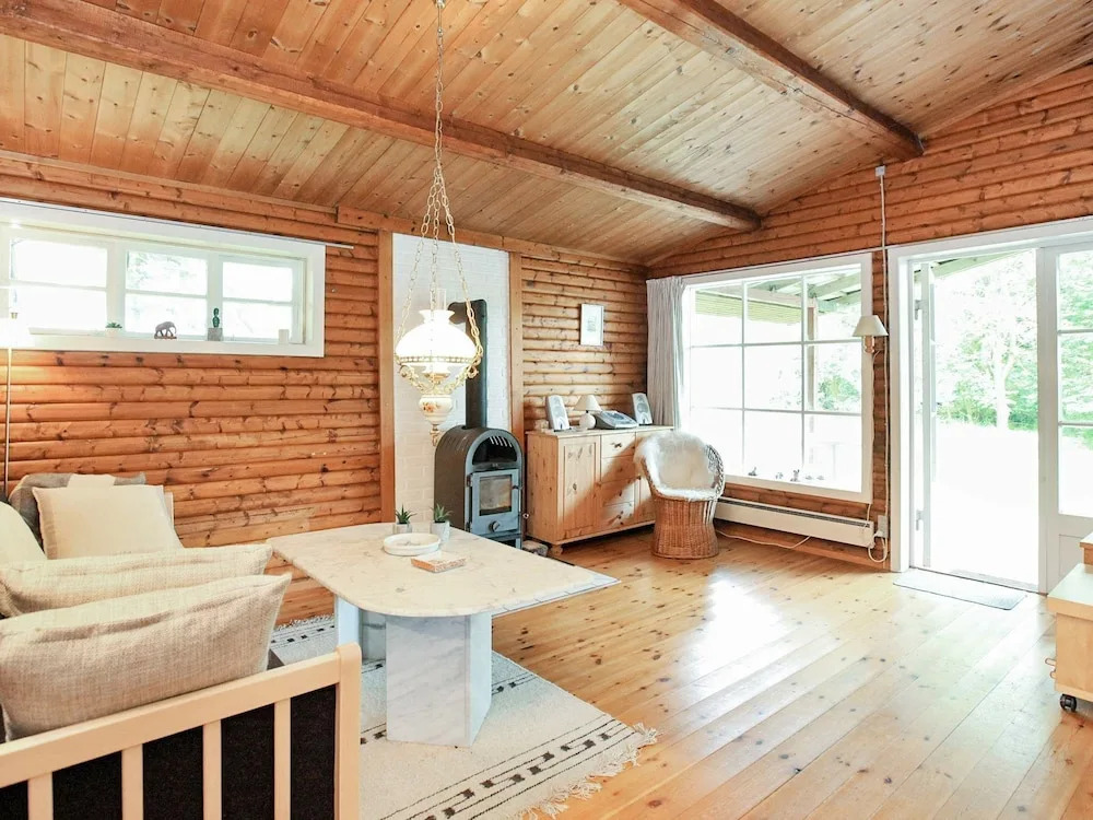 Eclectic Holiday Home in Dannemare With Barbecue