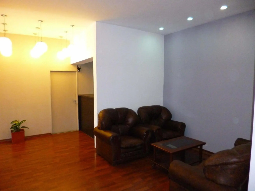 Apart Urbanus