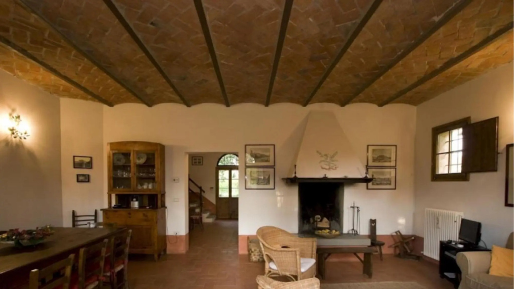 Ovello Farmhouse in a Splendid Position-ovello