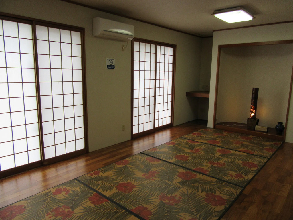 Guest House Diamond - Hostel