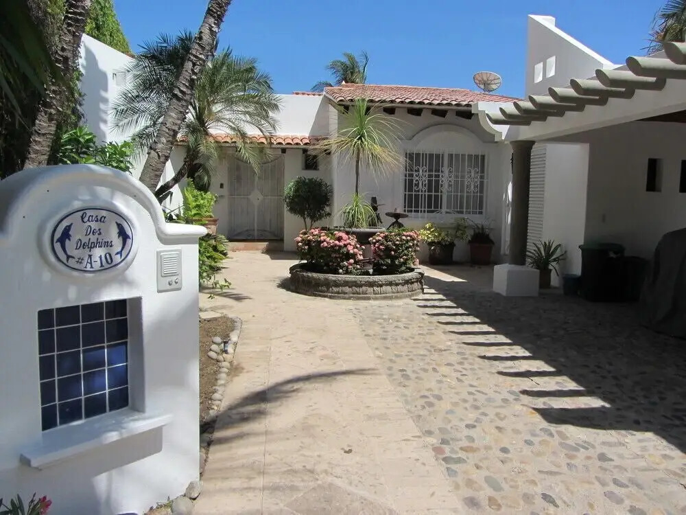 Casa Dos Dolphins 2 Bedrooms 2 Bathrooms Villa