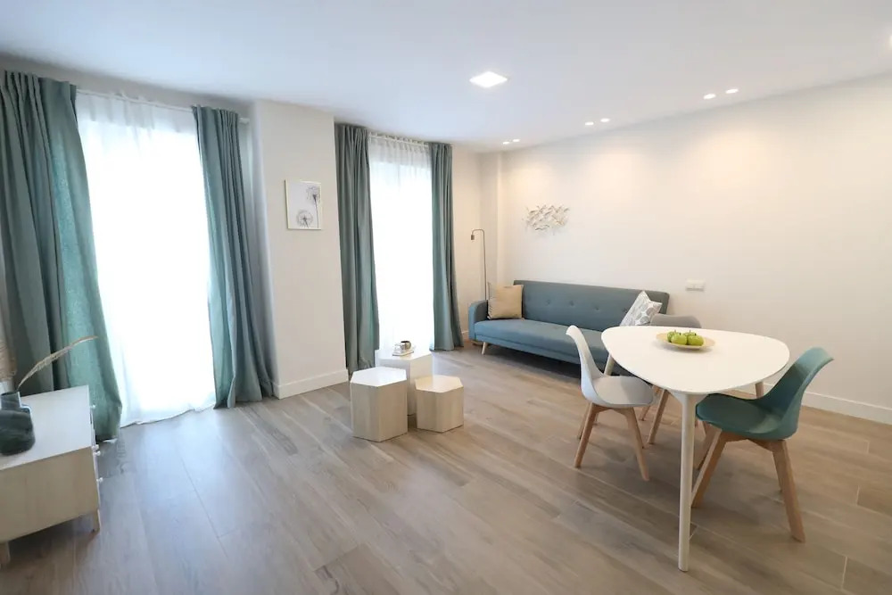 San Vicente Apartments